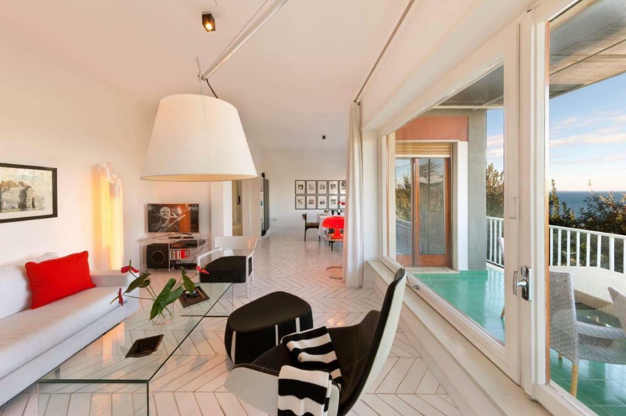 Апартаменти Lory House Сорренто Екстер'єр фото