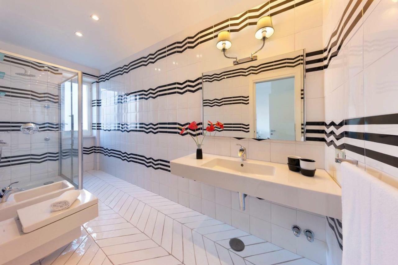 Апартаменти Lory House Сорренто Екстер'єр фото